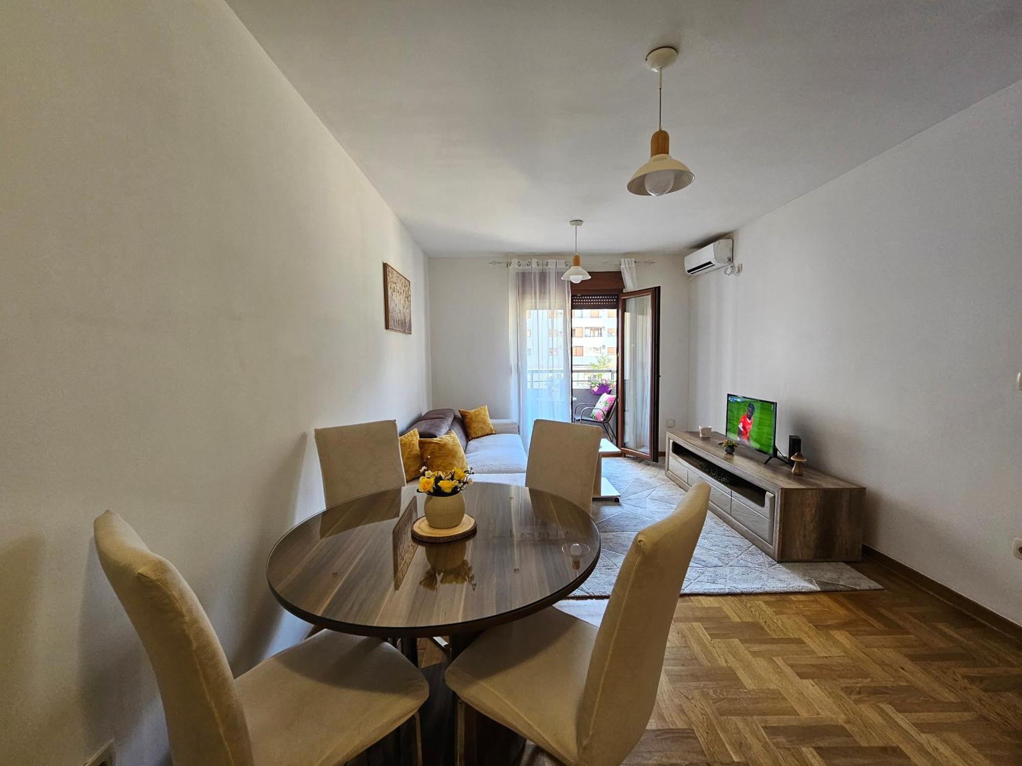Luca Apartman Подгориця Екстер'єр фото