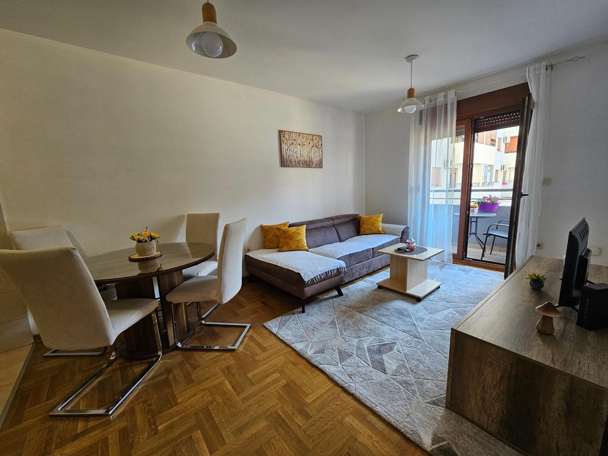 Luca Apartman Подгориця Екстер'єр фото